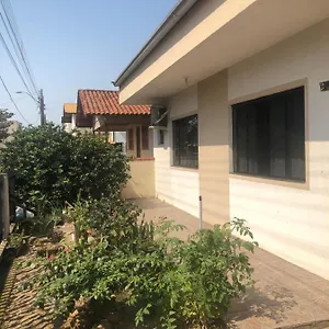 https://casa-de-praia-navegantes.santa-catarina-brasil.com